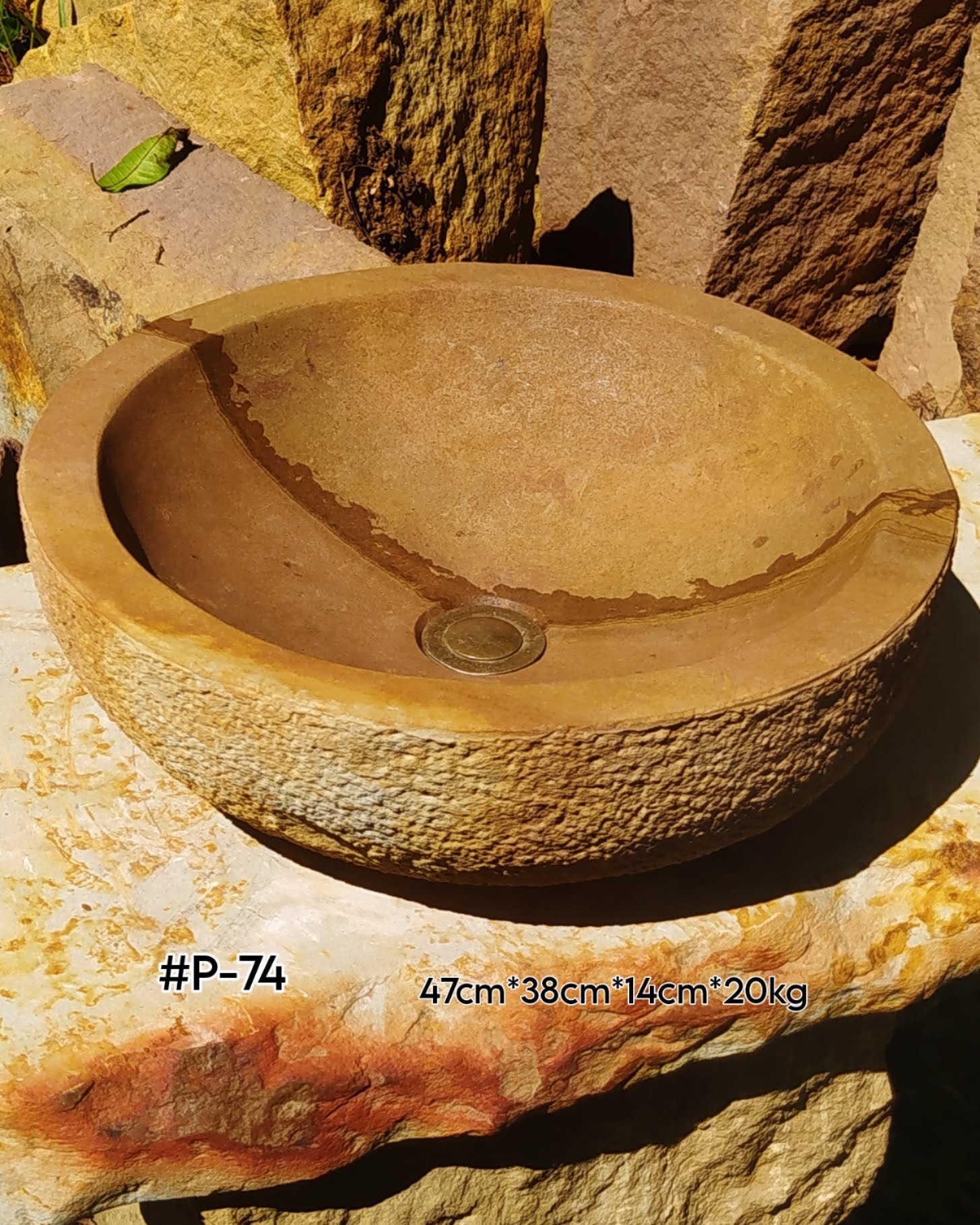 Lavamanos en piedra pulido clasico en piedra arenisca color ocre