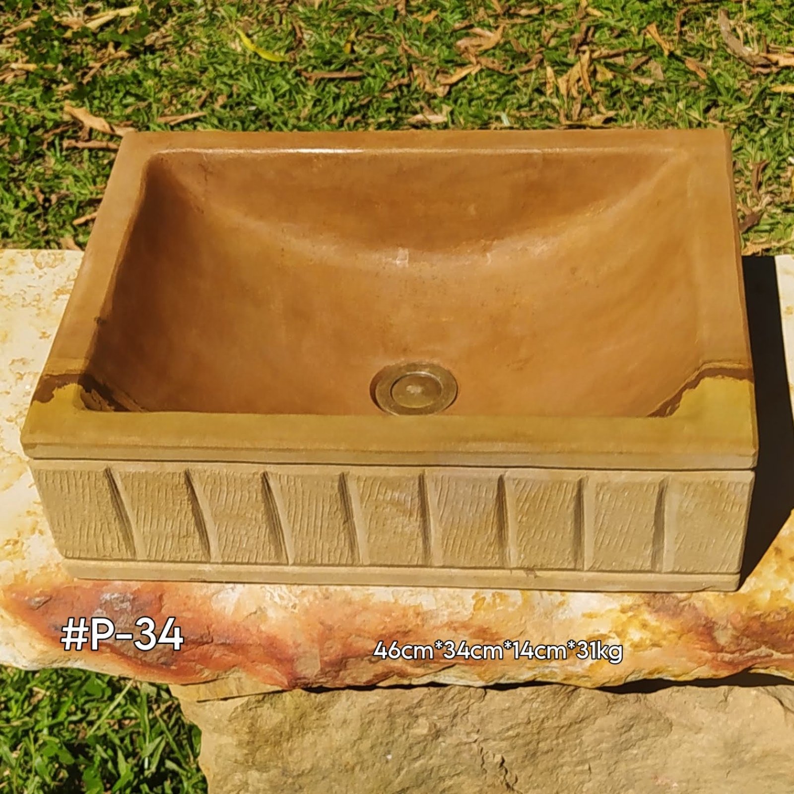 Lavamanos en piedra rectangular, hecho en piedra arenisca colorido ocre variable