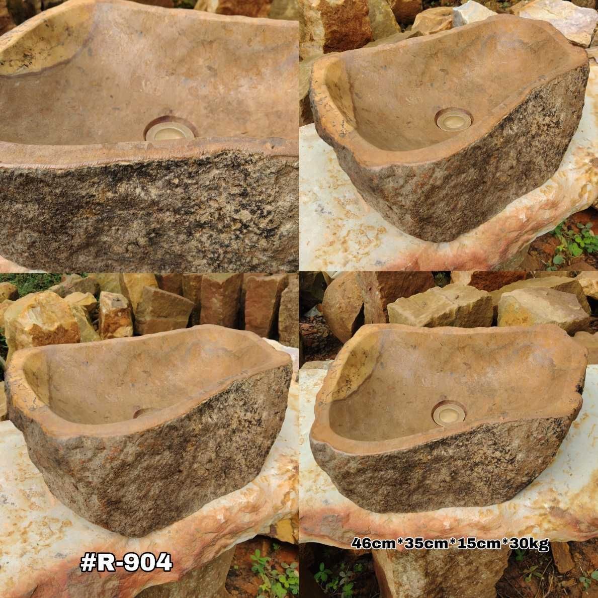 Lavamanos en piedra rústico de montaña