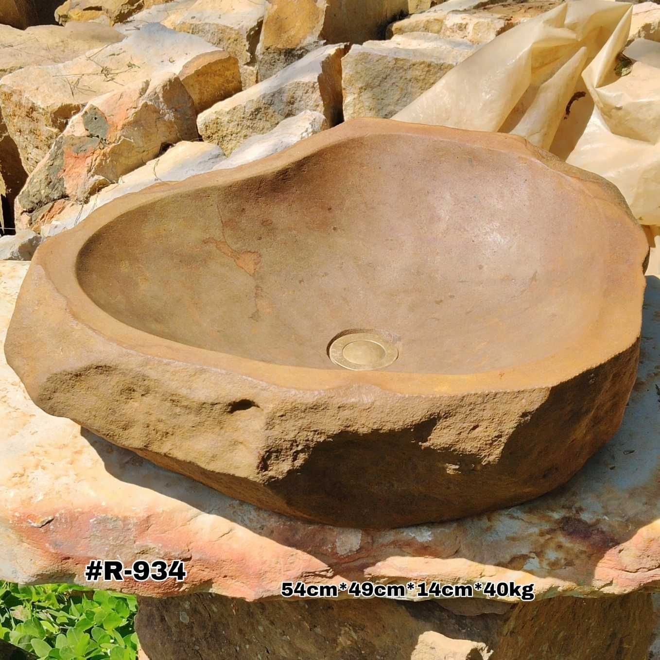 Lavamanos rústicos en piedra